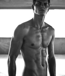 Random Hotness!!  60ce915351edc.jpg