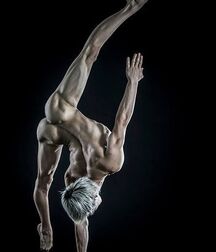 Bare Boys!!  60ce919d09b45.jpg