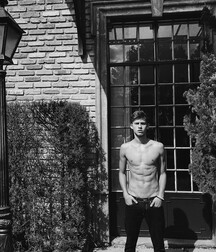 SExy Model Lucca!!  60cf4f2aca84e.jpg