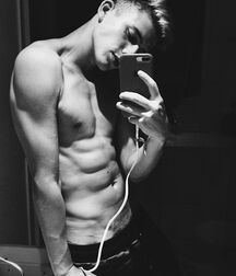 SExy Model Lucca!!  60cf4f45432eb.jpg