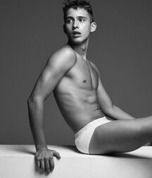 SExy Model Lucca!!  60cf4f4d7c519.jpg