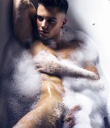 Bare Boys!!  60cf892c19b96.jpg
