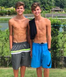 The Scribel Twins!!  60cfd90380814.jpg