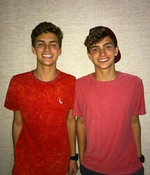 The Scribel Twins!!  60cfd91711eb9.jpg