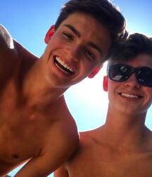 The Scribel Twins!!  60cfd91d966e8.jpg