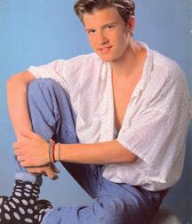 Blast from the Past Chris Young!!  60cfe52dc96fc.jpeg