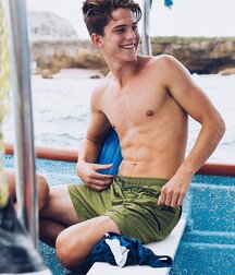 Hot Model Tommy!!  60d127a75b6e0.jpg