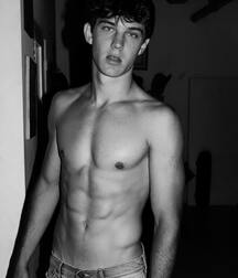 Hot Model Tommy!!  60d127b1e0d96.jpg