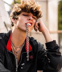 JohnnyBoy Part 2!! 60d4d98504d41.jpg