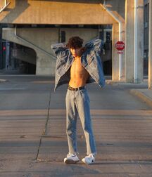 Tik Tok Hottie Tayden!!  60d52a68847de.jpg