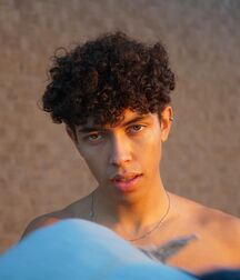 Tik Tok Hottie Tayden!!  60d52a6a2f873.jpg