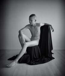 Bare Boys!! 60d900000189f.jpg