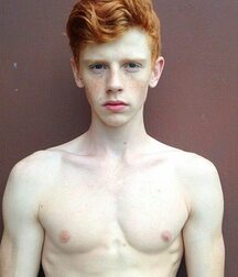 Pretty Ginger Daniil!! 