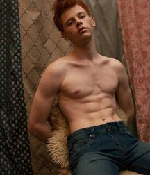 Pretty Ginger Daniil!!  60dbbad0edd8d.jpg