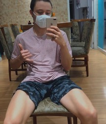 Hot boy Leon!! 60dc8915357fe.jpg
