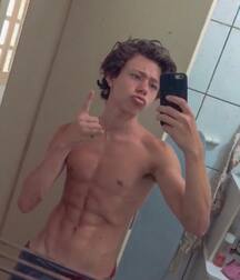 Hot boy Leon!! 60dc895acfd01.jpg