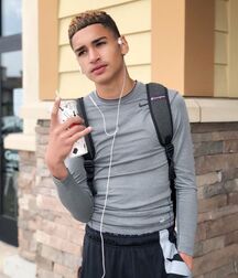 Hot Model Jayden!!  60dd0eb409cb4.jpg