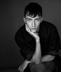 Hot Model Anthony!!  60dd1e6b14763.jpg