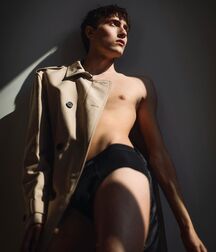 Hot Model Anthony!!  60dd1e75be01e.jpg