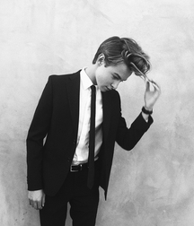 Photographer Connor Brashier!!  60de480c6e857.jpg
