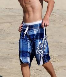 Random Hotness!!  60df32fb75cc7.jpg