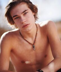 Hot Model Issac!! 60df9138a8b90.jpg