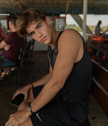 Hot Model William!!  60dfd11bc7cb1.jpg