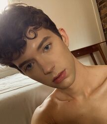 Hot Model Christopher!!  60dfdc7a70ad1.jpg