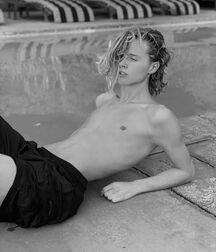 Hot Model Charlie!! 60dfe403b7cd9.jpg