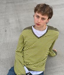 Hot Model Ben!!  60e0fc7c16bd0.jpg