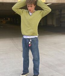 Hot Model Ben!!  60e0fc7e05b84.jpg
