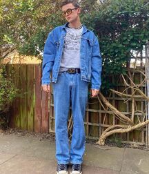 Hot Model Ben!!  60e0fc81c66e6.jpg