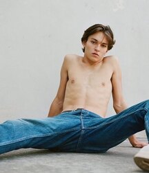 Hot Model Jaden!! 60e1321c7bb11.jpg