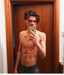Hot Model Fabian!!  60e3120cdf20f.jpg