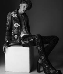 Hot Model Fabian!!  60e3120dc0c0e.jpg