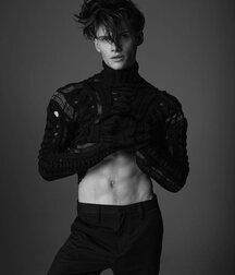 Hot Model Fabian!!  60e3120f5f00f.jpg