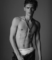 Hot Model Fabian!!  60e3121462d2a.jpg