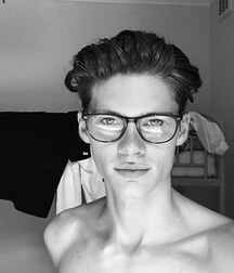 Hot Model Fabian!!  60e3121915db1.jpg