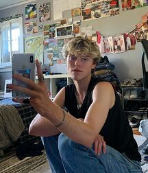 Bday Boy Noah!!  60e42b8da2653.jpg