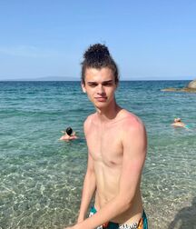 Usual Suspect Andrei!!  60e652625c6d1.jpg
