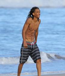 Usual Suspect Jaden!!  60e6d793ef285.jpg
