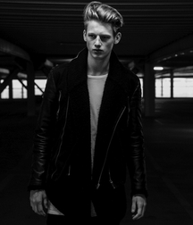 Hot Model Ole!!  60e7b6b565bc9.jpg