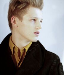Hot Model Ole!!  60e7b6cf47db8.jpg