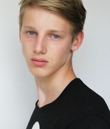 Hot Model Ole!!  60e7b6d2aa5ad.jpg