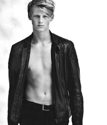 Hot Model Ole!!  60e7b6d67d7b7.jpg