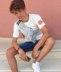 Hot Model Bram!!  60f038e3c6f81.jpg