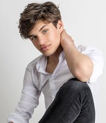 Hot Model Bram!!  60f038f977a04.jpg