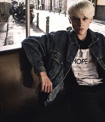 Out Model Vincenzo!!  60f4313a21d80.jpg