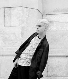 Out Model Vincenzo!!  60f43167ca351.jpg