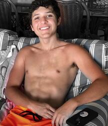 Young Actor Walter!! 60f7457318e69.jpg